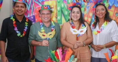 PREFEITA  MACELLY VERAS  REALIZA EVENTO DE LANÇAMENTO DO CARNAVAL DE MAUÉS 2025.