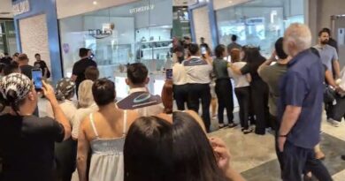 Joalheria do Amazonas Shopping é alvo de assaltantes e causa pânico e correria entre clientes