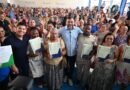 Wilson Lima entrega mil títulos no Vale do Sinai e ultrapassa 19 mil famílias com imóveis regularizados no Amazonas