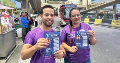 Prefeitura de Manaus promove ação educativa nos terminais 4 e 5 sobre direitos da pessoa idosa