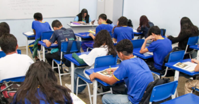 Prefeitura de Manaus dá início ao período de rematrícula na rede municipal de ensino