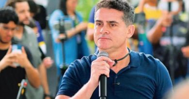 Após luto, David Almeida retoma agenda oficial na próxima segunda-feira