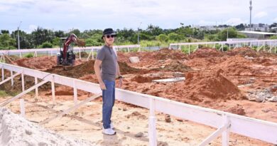 Prefeito David Almeida assina projeto de lei para criação da fundação do autismo com capacidade para 10 mil atendimentos e estrutura modelo no Norte