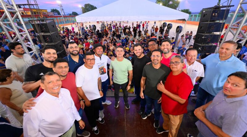 David Almeida entrega no bairro Colônia Antônio Aleixo 36° complexo esportivo e amplia estrutura de esporte e lazer na zona Leste