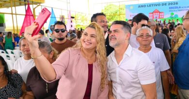 Rejeição de David Almeida diminui após romper com Omar Aziz