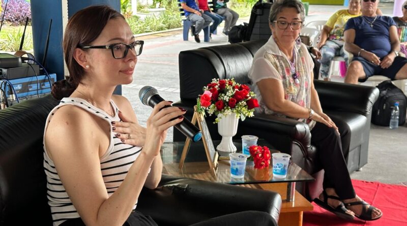 Prefeitura de Manaus realiza ação especial do Dia da Mulher no Parque do Idoso