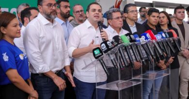 Roberto Cidade inicia transição e reúne secretariado na sede do Governo