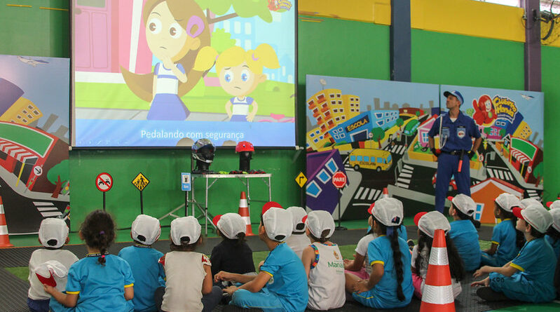 Prefeitura de Manaus firma parceria com a Moto Honda para fortalecer educação no trânsito nas escolas municipais