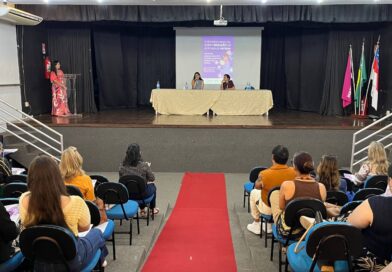 Seminário promovido pela prefeitura discute desafios e avanços na redução da mortalidade materna