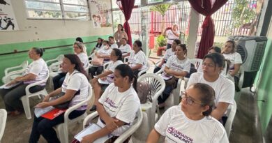 Prefeitura de Manaus leva capacitação para cuidadores de idosos ao bairro Morro da Liberdade