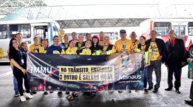 Ação do ‘Maio Amarelo’ da prefeitura leva conscientização a rodoviários e passageiros no T3