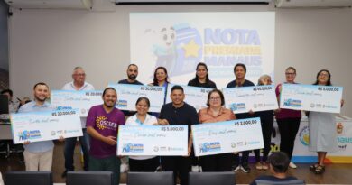Prefeitura de Manaus entrega prêmios do terceiro sorteio do ano da campanha Nota Premiada