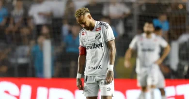 Lesão na panturrilha de Neymar é diagnosticada dias antes da estreia na Copa do Mundo