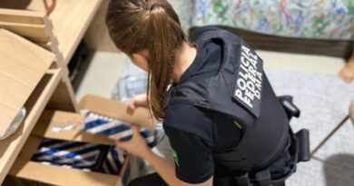 PF faz operação contra contrabando de mercúrio em Manaus