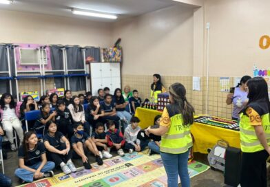 Prefeitura de Manaus leva atividade lúdica de trânsito à escola do bairro Compensa