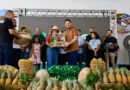 Prefeito Renato Junior entrega oito toneladas de alimentos do PAA e anuncia que vai dobrar investimento no programa garantindo geração de renda aos produtores rurais