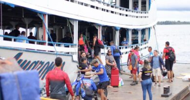 Novo regulamento exige seguro para barcos que operam no transporte hidroviário do Amazonas