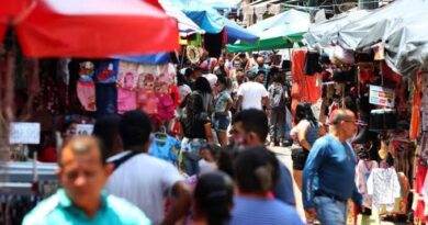 Governo estadual paga primeira parcela do 13º salário dos servidores