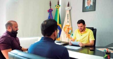 Prefeitura convoca mais 250 aprovados da Semed