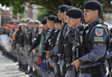 Governo concede abono de R$ 3,5 mil para fardamento de policiais e bombeiros da ativa