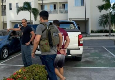 Polícia apreende cerca de 800 quilos de drogas e prende três suspeitos em condomínio na Ponta Negra
