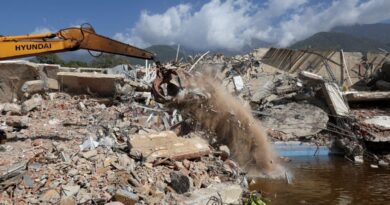 Número de mortos pelos terremotos na Venezuela sobe para 3.811
