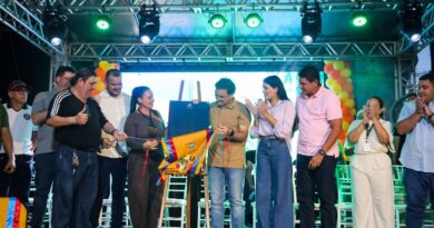 Com emenda de R$ 2 milhões de Mayra Dias, Parintins inaugura complexo esportivo e cultural da Escola João Bosco