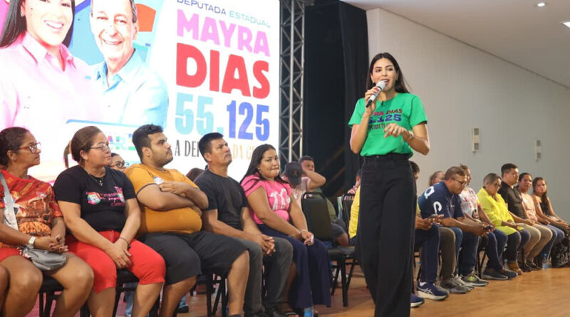 Mayra Dias propõe Polo Digital para qualificar jovens em Parintins