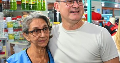 David Almeida visita feiras e defende valorização do produtor rural no Amazonas