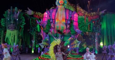 Cirandas da Manacapuru na reta final da festa. TV A Crítica transmite apresentações