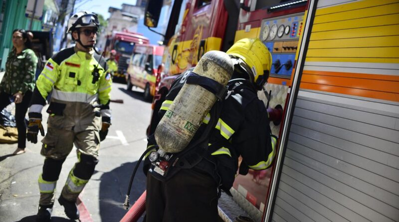 Manaus registra série de incêndios em várias zonas em único dia