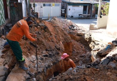 Prefeitura de Manaus recupera sistema de drenagem e desobstrui três caixas coletoras no bairro Santo Antônio