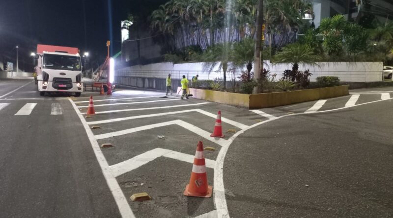 Prefeitura avança com revitalização de sinalização nas zonas Oeste e Centro-Sul