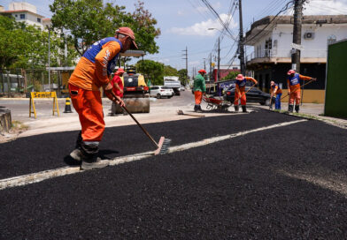 Prefeitura de Manaus intensifica serviço de recuperação viária com 43 frentes simultâneas de tapa-buracos