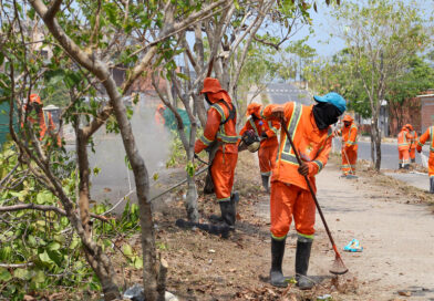 Prefeitura de Manaus leva serviços de limpeza e manutenção ao residencial Viver Melhor