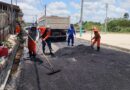 Prefeitura de Manaus aplica 40 toneladas de asfalto e recupera rua no Jorge Teixeira