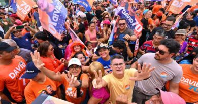 David e Dra. Shádia iniciam reta final da campanha pela Região Metropolitana com carreata em Iranduba