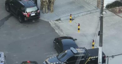 Operação eleitoral cumpre buscas na SSP-AM e na casa de ex-secretário