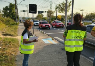Prefeitura de Manaus realiza pesquisa para melhorar trânsito e segurança de pedestres na avenida das Torres