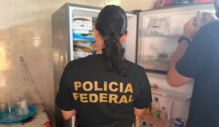PF reprime comércio irregular de medicamentos e anabolizantes em Manaus e Tabatinga