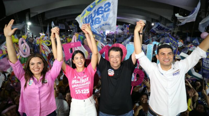 Mayra Dias encerra campanha em Manaus ao lado de Saullo, Braga e Alessandra com mais de 15 mil pessoas