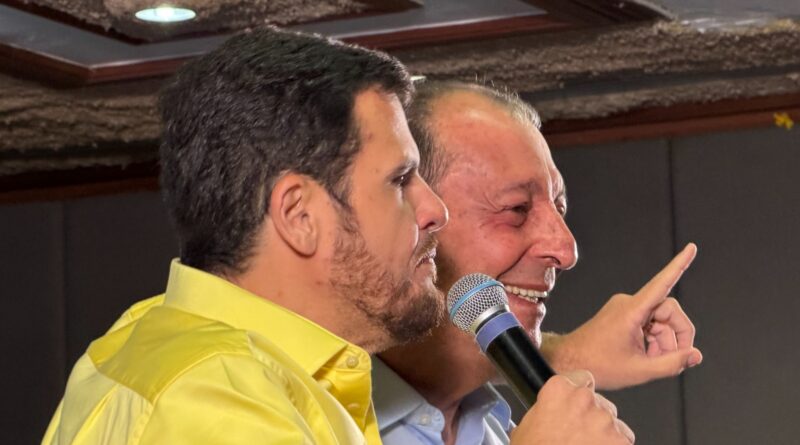 Prefeito diz que eleição da câmara de Manaus só será em dezembro; ‘foco agora é Omar Aziz’