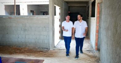 Prefeito Renato Junior vistoria obra do Capsi no Lago Azul e assegura acolhimento em serviços de saúde psicossocial ao público infantojuvenil