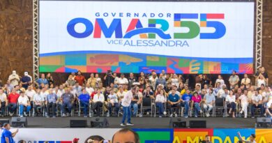 Omar reúne apoio dos 62 prefeitos do Amazonas para 2º turno
